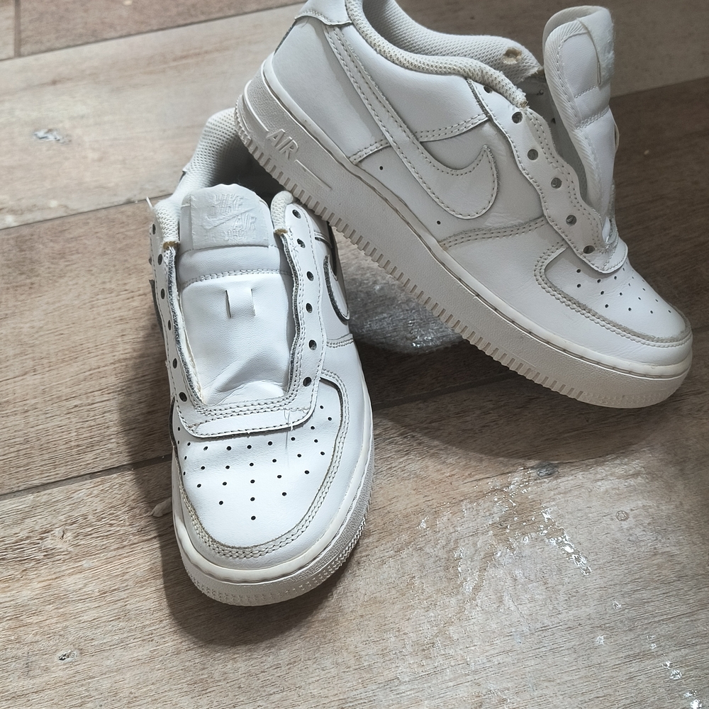 Nike Classic White Air Sneakers